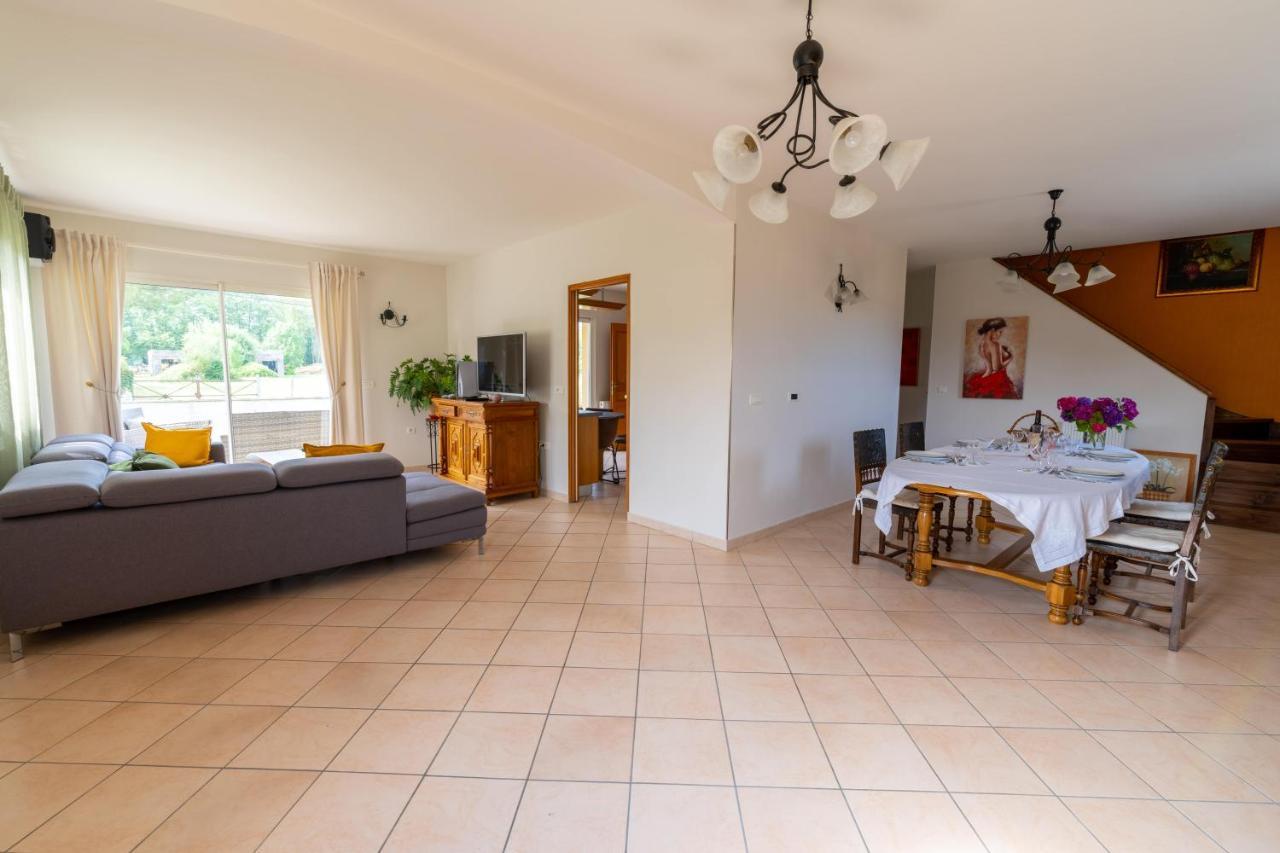 Chambre Privee De 12M² Dans Une Maison Toute Equipee Aureilhan  エクステリア 写真